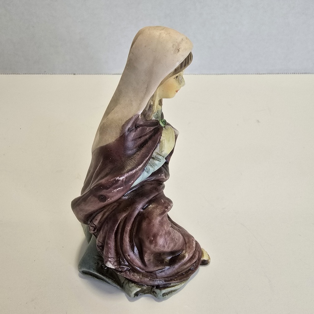 Nativity Set Porcelain Mother Mary Figure Replacement Part Vintage - Picture 2 of 7